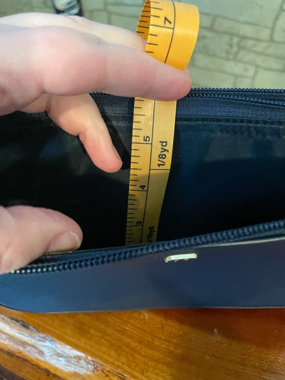 Tommy Hilfiger Blue Crossbody Bag Vinyl Double Zipper Gold Accents - EUC - Picture 8 of 10